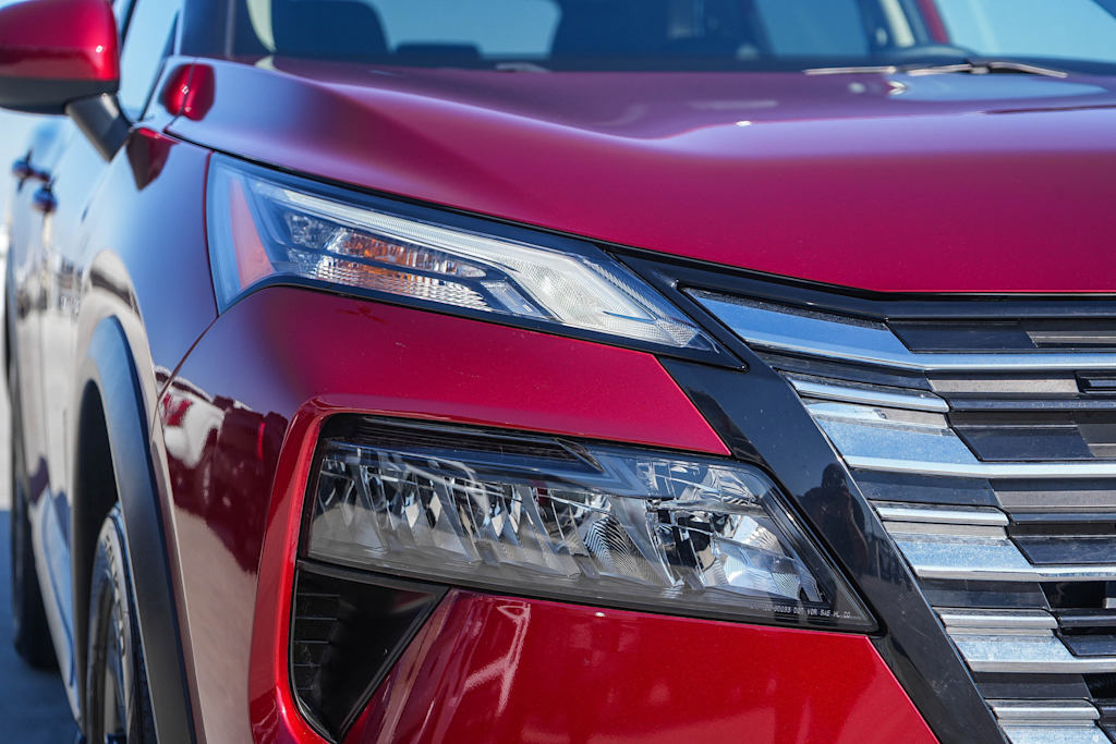 Thumbnail: 2024 Nissan Rogue - 18