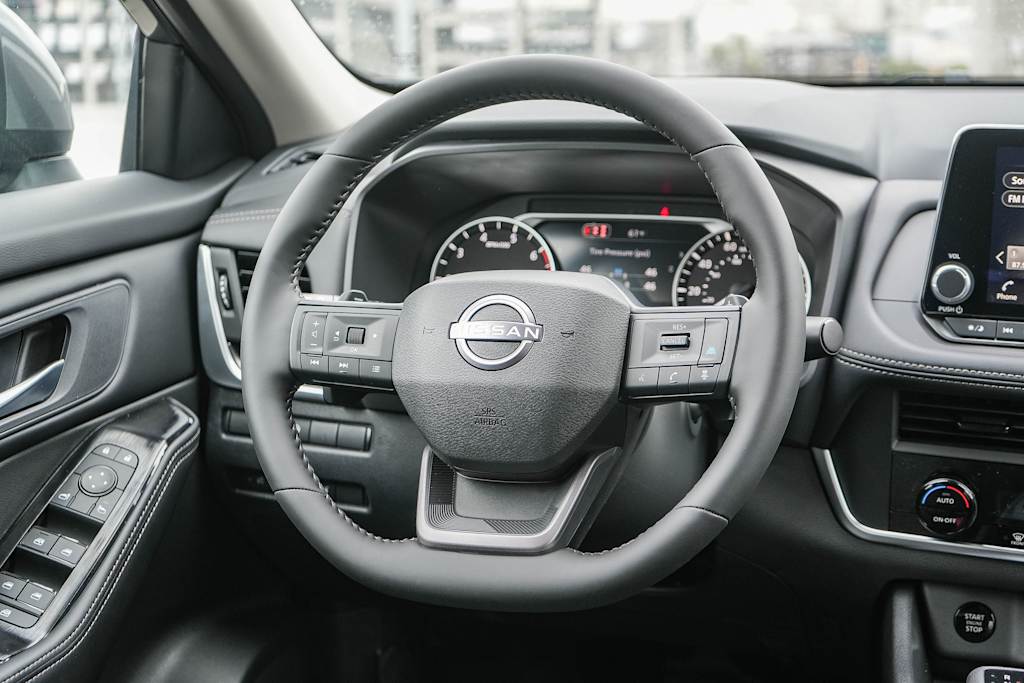 Thumbnail: 2026 Nissan Rogue - 13