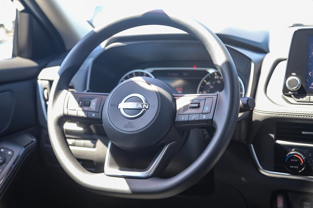 Thumbnail: 2025 Nissan Rogue - 8