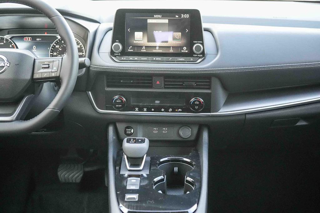 Thumbnail: 2026 Nissan Rogue - 9