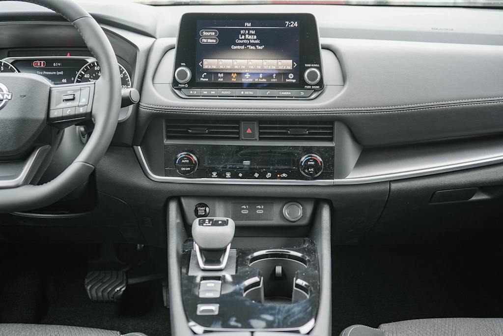 Thumbnail: 2026 Nissan Rogue - 9