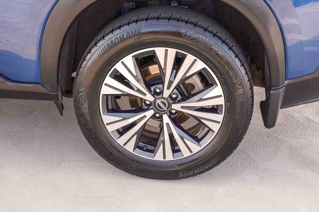 Thumbnail: 2023 Nissan Rogue - 7