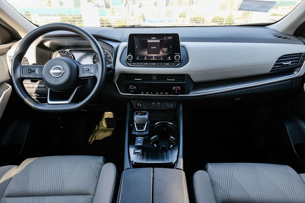 Thumbnail: 2025 Nissan Rogue - 2