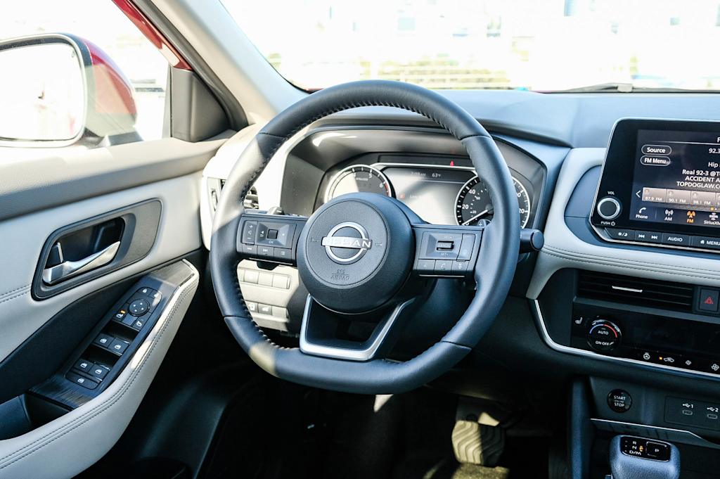 Thumbnail: 2025 Nissan Rogue - 8