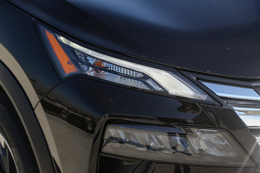 Thumbnail: 2025 Nissan Rogue - 17