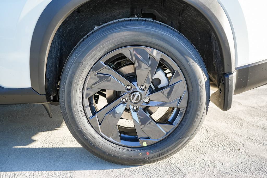 Thumbnail: 2026 Nissan Rogue - 7