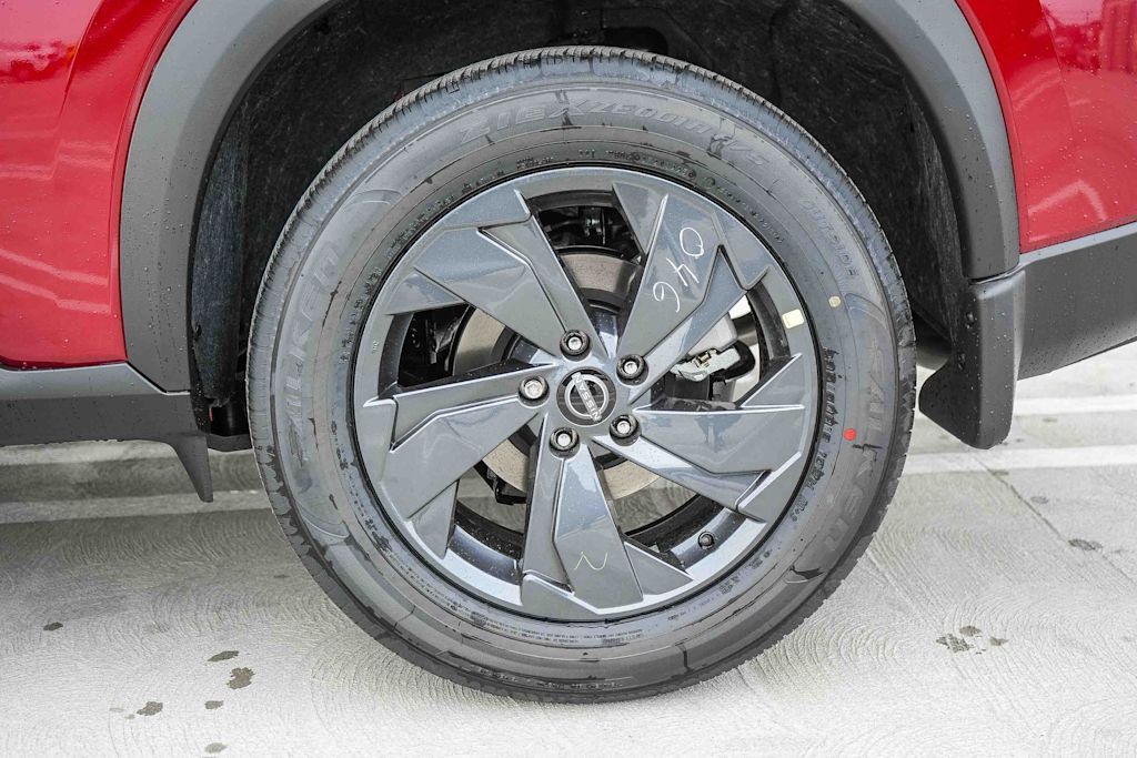 Thumbnail: 2026 Nissan Rogue - 7