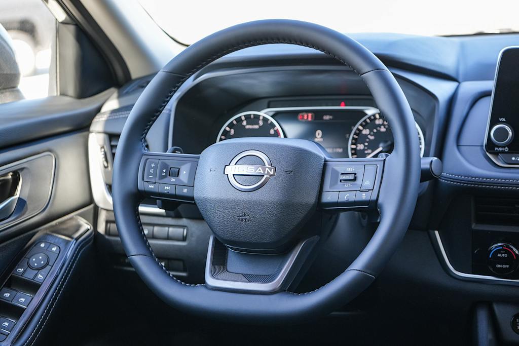 Thumbnail: 2026 Nissan Rogue - 13