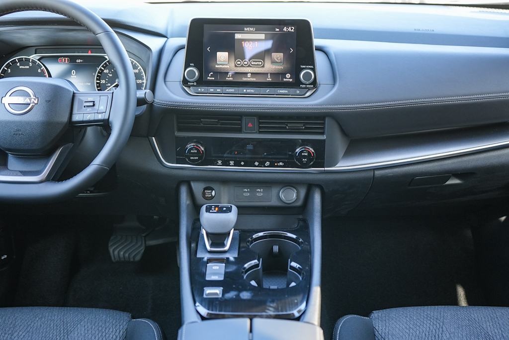 Thumbnail: 2026 Nissan Rogue - 9