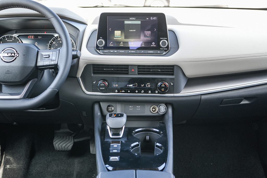 Thumbnail: 2026 Nissan Rogue - 9