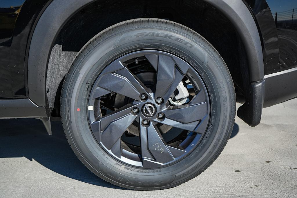 Thumbnail: 2026 Nissan Rogue - 6