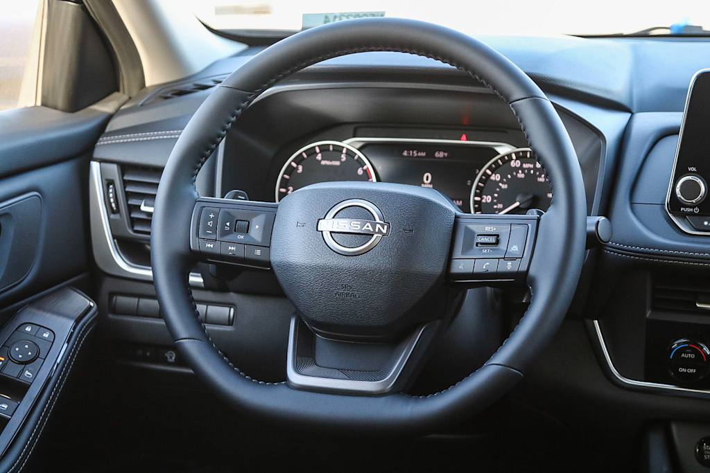 Thumbnail: 2025 Nissan Rogue - 12