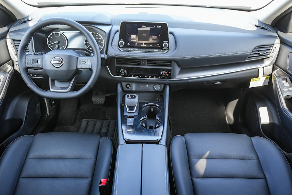 Thumbnail: 2026 Nissan Rogue - 2