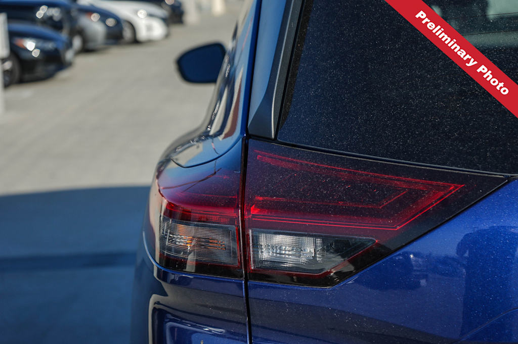 Thumbnail: 2022 Nissan Rogue - 17