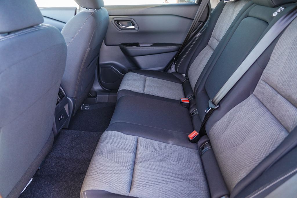 Thumbnail: 2026 Nissan Rogue - 11