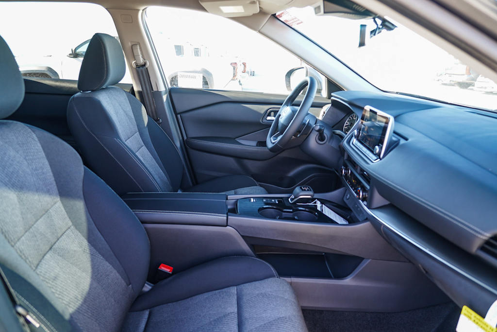 Thumbnail: 2026 Nissan Rogue - 9