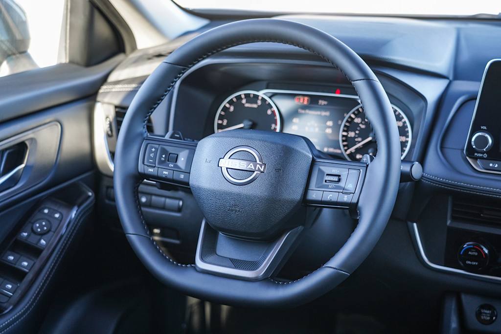 Thumbnail: 2026 Nissan Rogue - 8