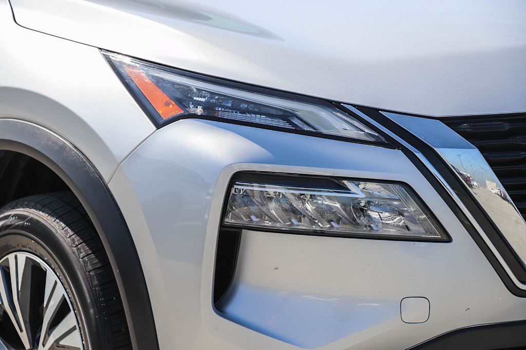 Thumbnail: 2023 Nissan Rogue - 18