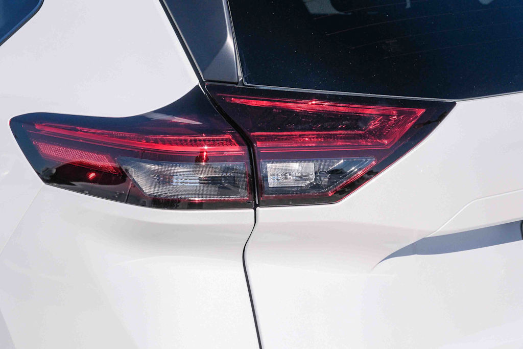 Thumbnail: 2025 Nissan Rogue - 6