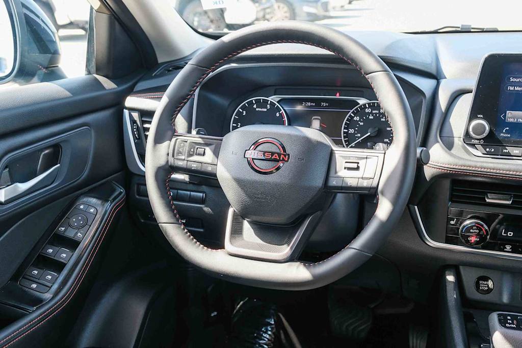 Thumbnail: 2025 Nissan Rogue - 8