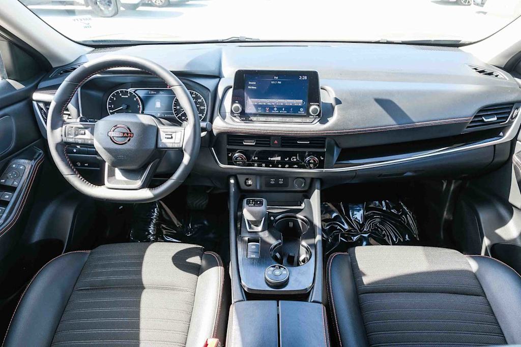 Thumbnail: 2025 Nissan Rogue - 2