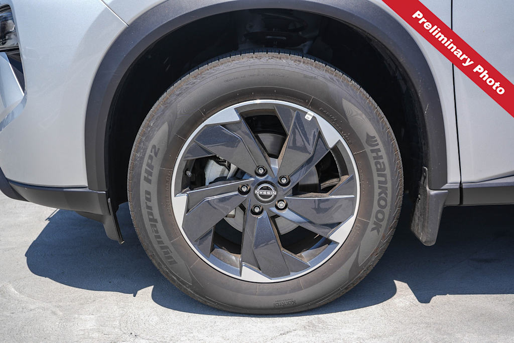 Thumbnail: 2025 Nissan Rogue - 18