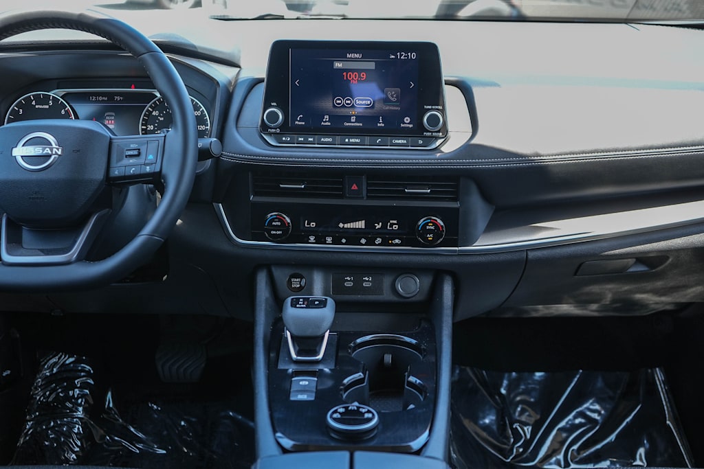 Thumbnail: 2025 Nissan Rogue - 8