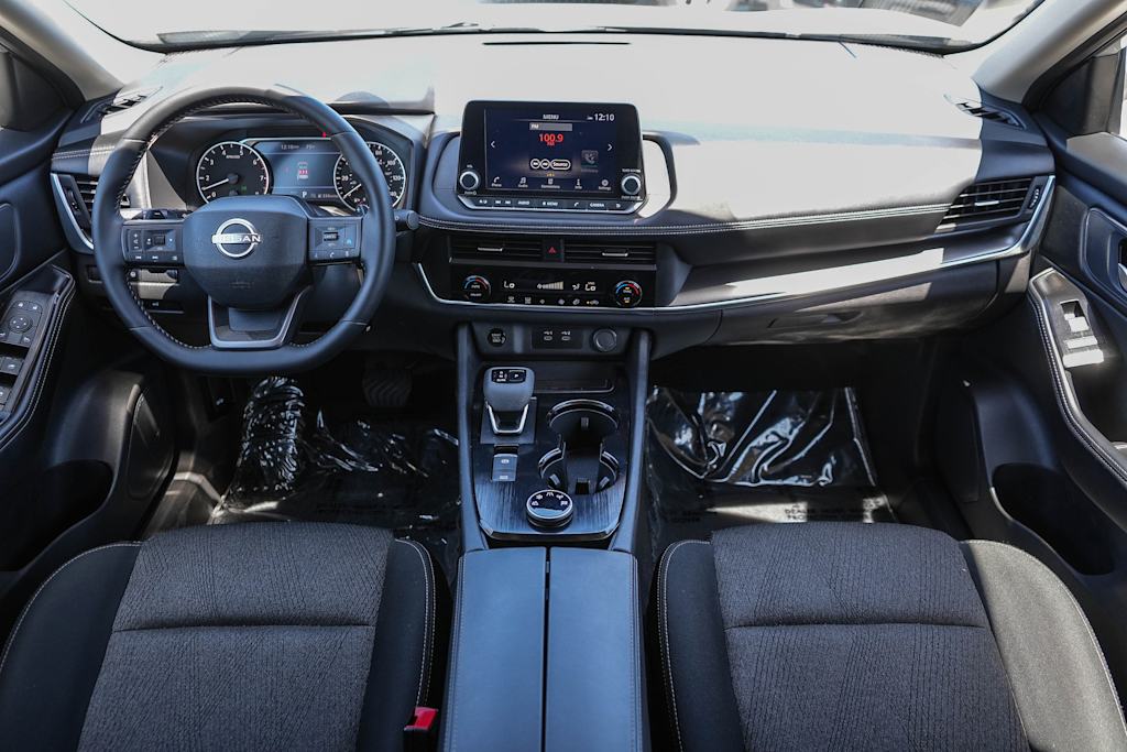 Thumbnail: 2025 Nissan Rogue - 2