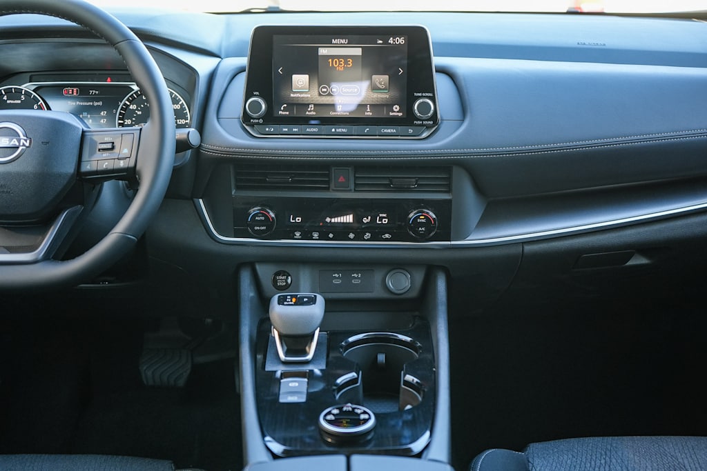 Thumbnail: 2026 Nissan Rogue - 8