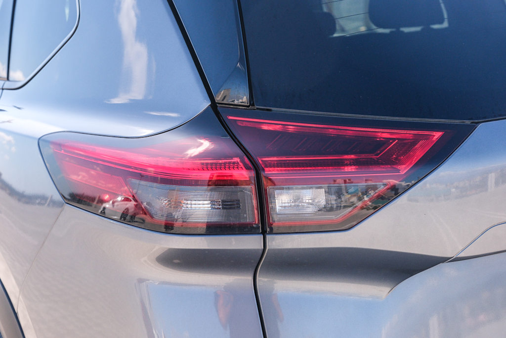 Thumbnail: 2023 Nissan Rogue - 20