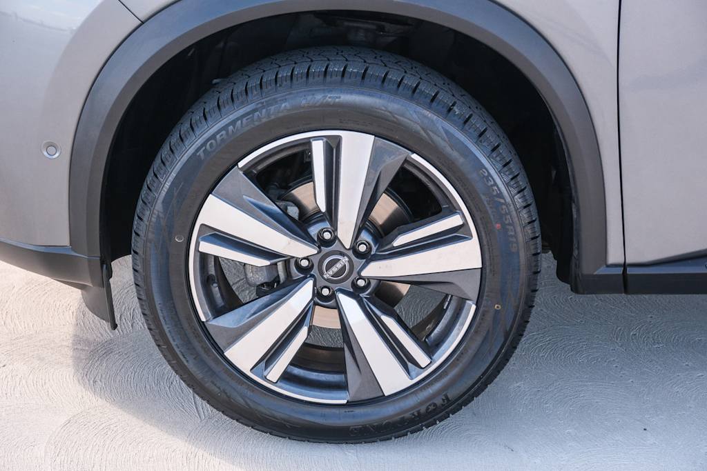 Thumbnail: 2023 Nissan Rogue - 22