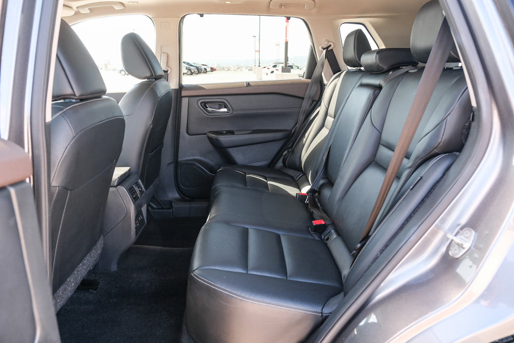 Thumbnail: 2023 Nissan Rogue - 12