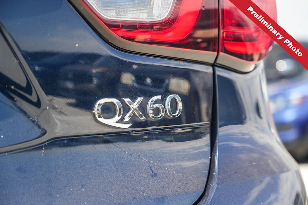 Thumbnail: 2016 INFINITI QX60 - 17