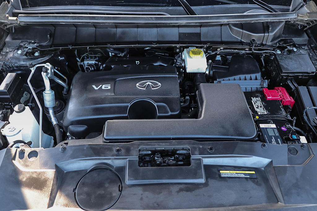 Thumbnail: 2023 INFINITI QX60 - 8
