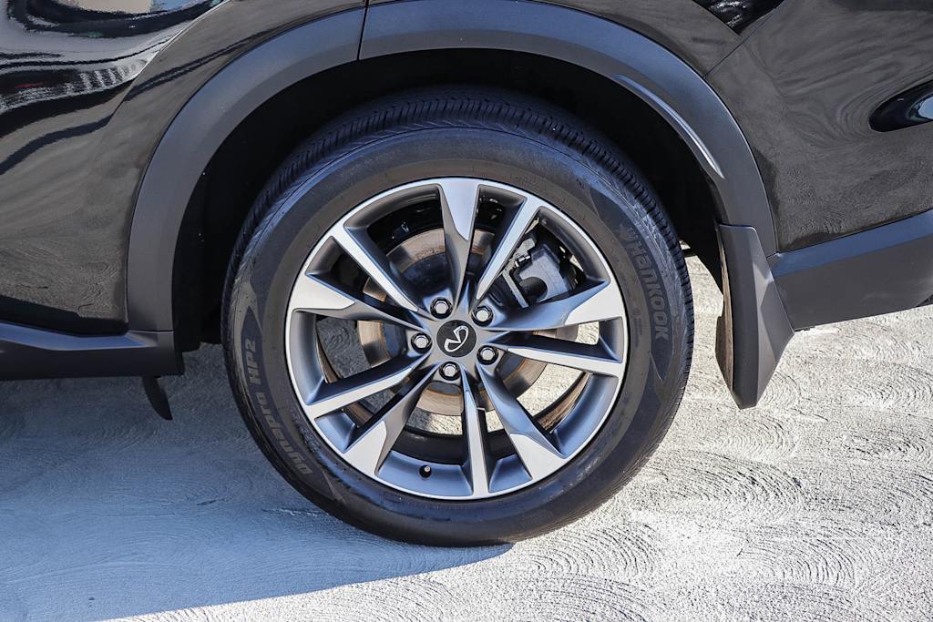Thumbnail: 2023 INFINITI QX60 - 22