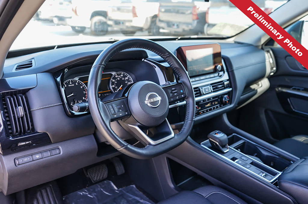 Thumbnail: 2022 Nissan Pathfinder - 2