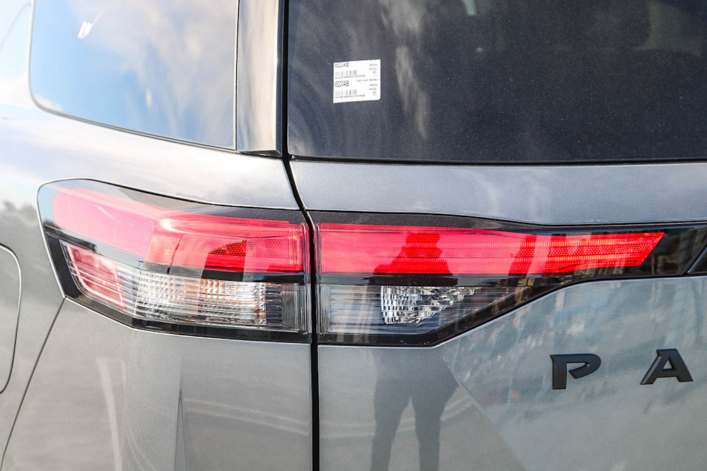 Thumbnail: 2025 Nissan Pathfinder - 20