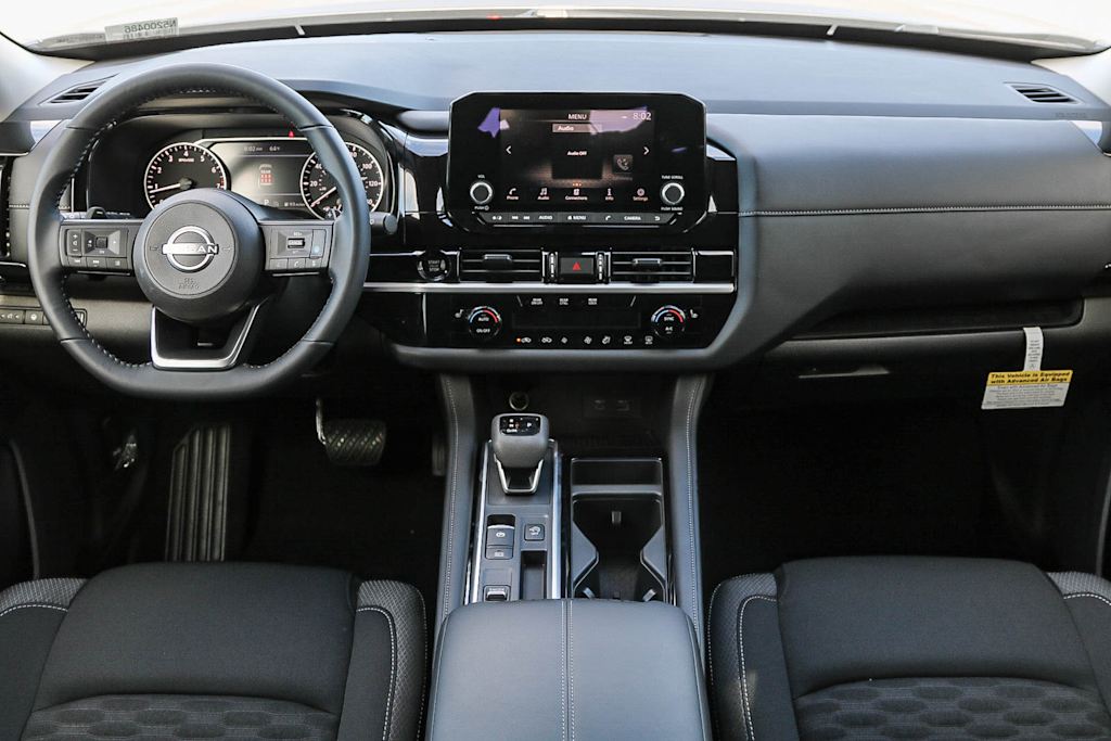 Thumbnail: 2025 Nissan Pathfinder - 2