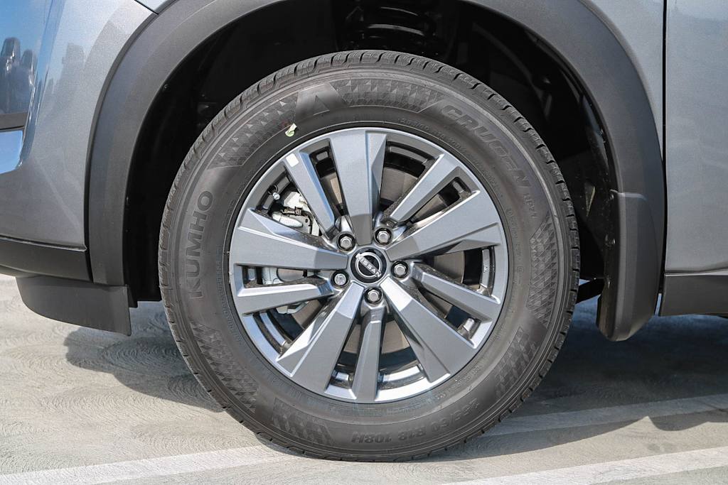Thumbnail: 2025 Nissan Pathfinder - 21