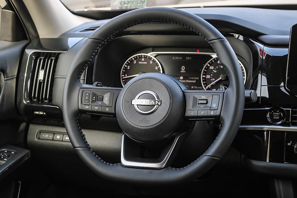 Thumbnail: 2025 Nissan Pathfinder - 9