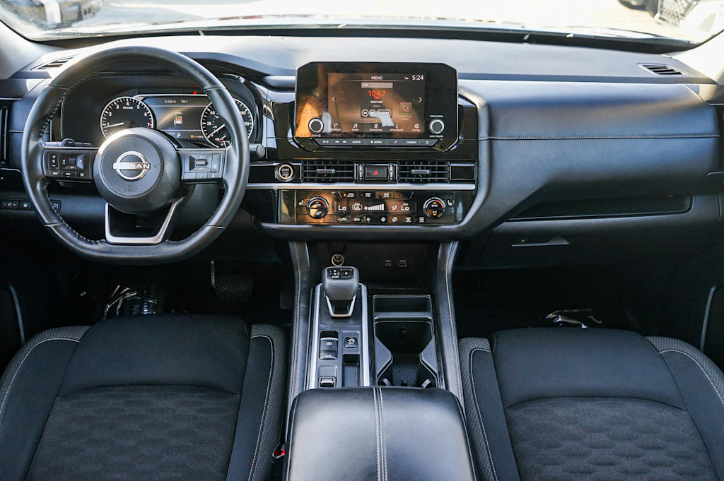 Thumbnail: 2022 Nissan Pathfinder - 2