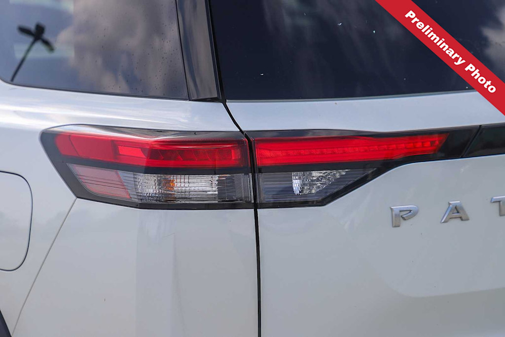 Thumbnail: 2024 Nissan Pathfinder - 16