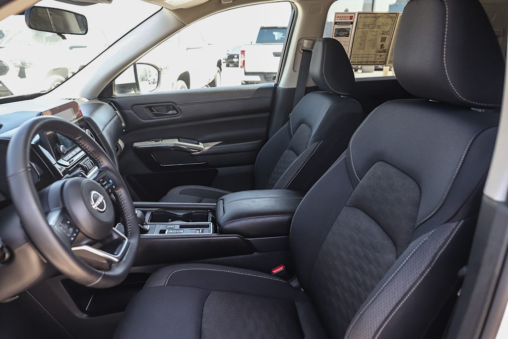 Thumbnail: 2024 Nissan Pathfinder - 11