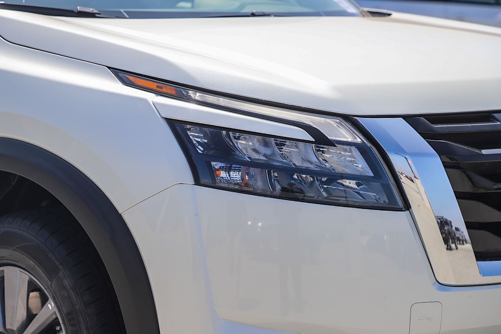 Thumbnail: 2024 Nissan Pathfinder - 18