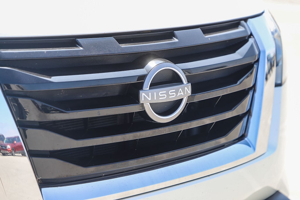 Thumbnail: 2024 Nissan Pathfinder - 6