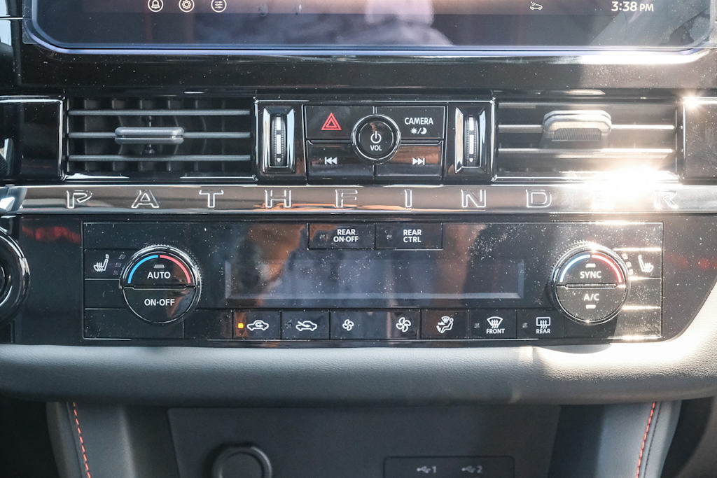 Thumbnail: 2026 Nissan Pathfinder - 25