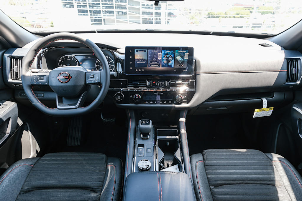 Thumbnail: 2026 Nissan Pathfinder - 2