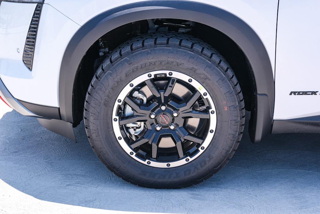 Thumbnail: 2026 Nissan Pathfinder - 21