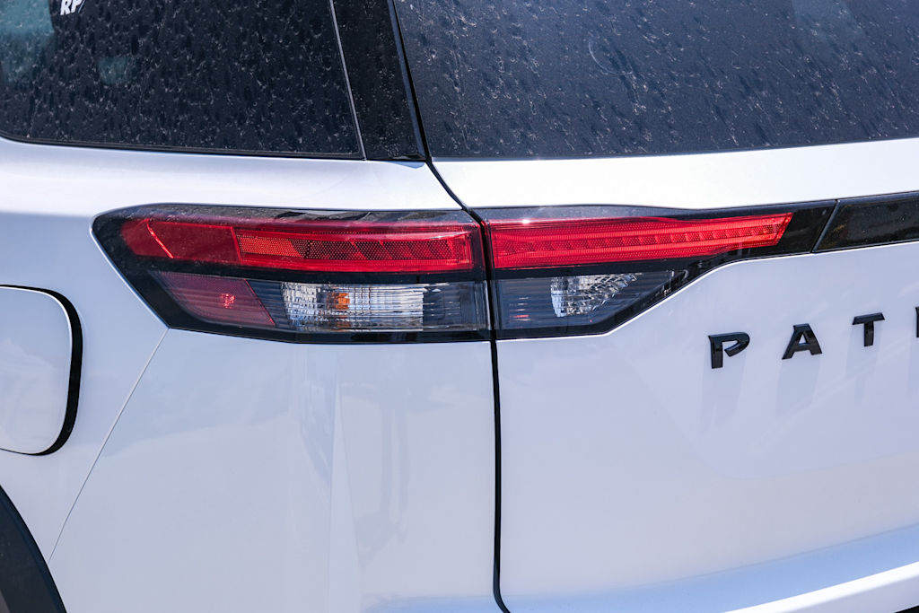 Thumbnail: 2026 Nissan Pathfinder - 20