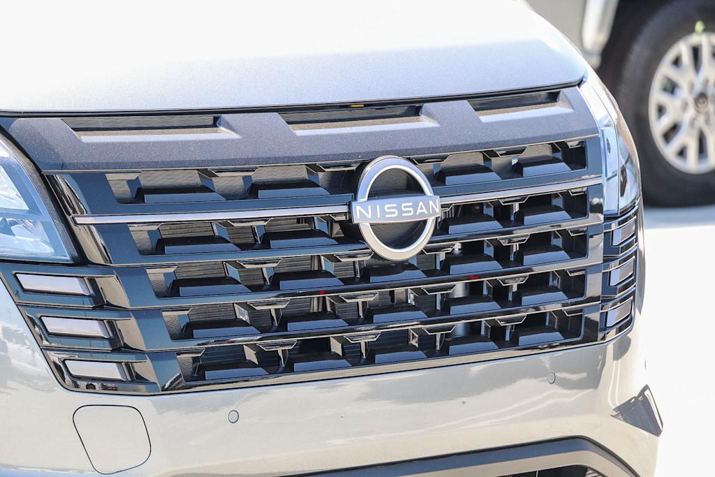 Thumbnail: 2026 Nissan Pathfinder - 6